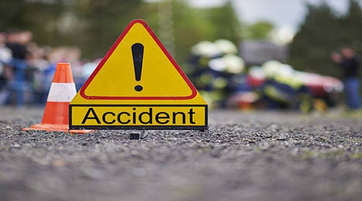 Accident on Pune Solapur highway