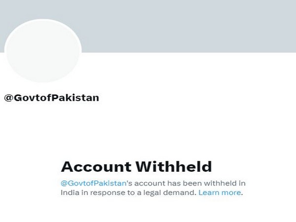 Twitter bans Pakistan government