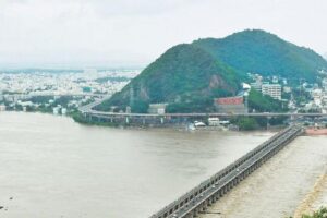 Patha Yedla Lanka bridge