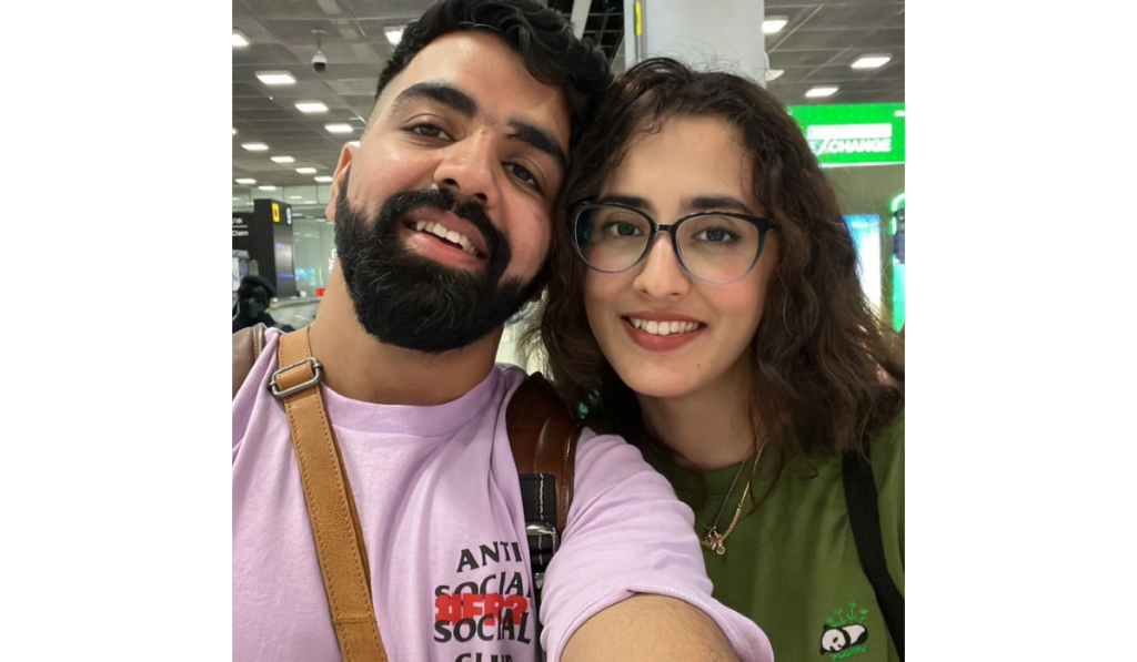 Pakistani woman arrives in India to marry Kolkata man 