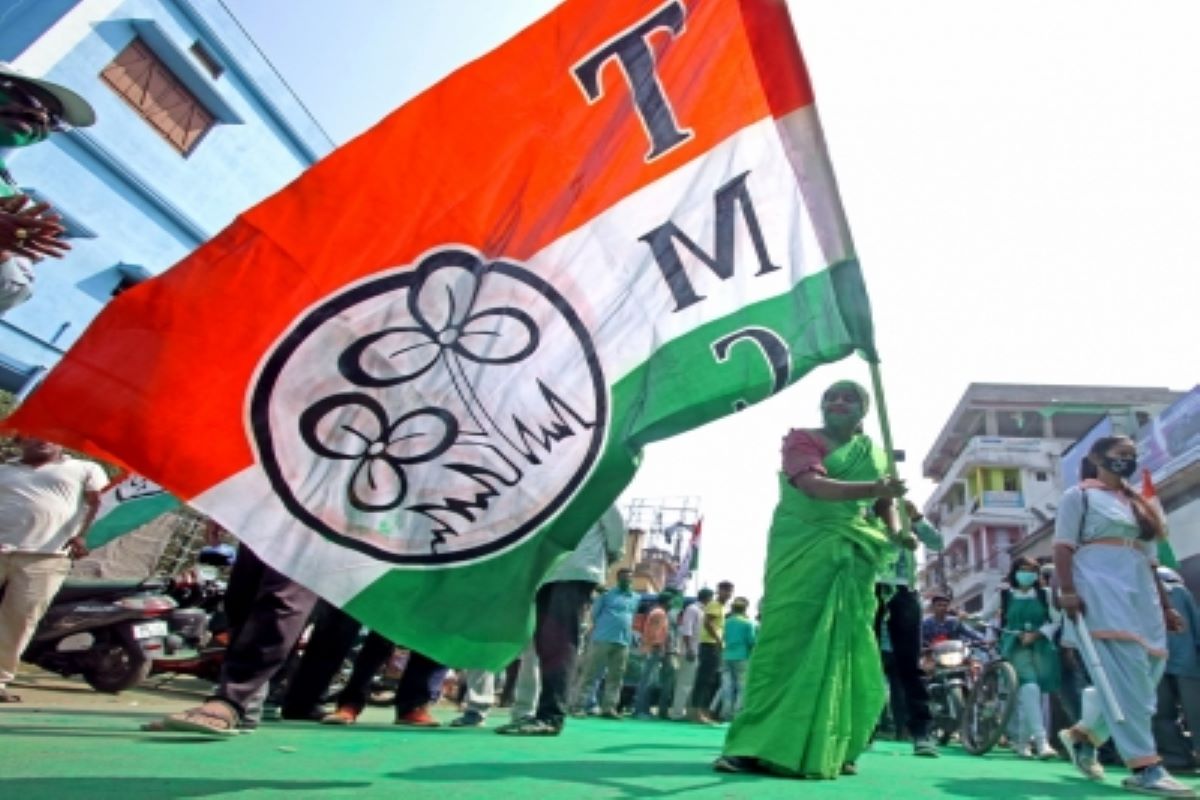 तृणमूल कांग्रेस में आंतरिक कलह तेज: काकोली घोष के बयान पर कीर्ति आजाद का पलटवार, ममता बनर्जी की बढ़ी मुश्किलें