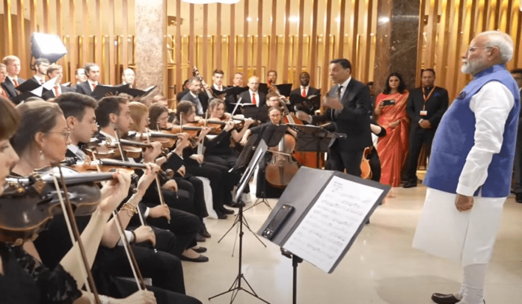 Austrian artists welcome PM Modi in Vienna with a rendition of 'Vande Mataram'