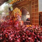 Indian billionaire exposes VIP culture at Lalbaugcha Raja