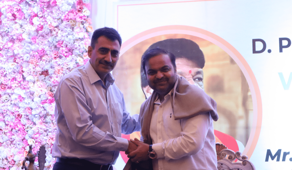 Dr Ketan Mohitkar Felicitated at the event
