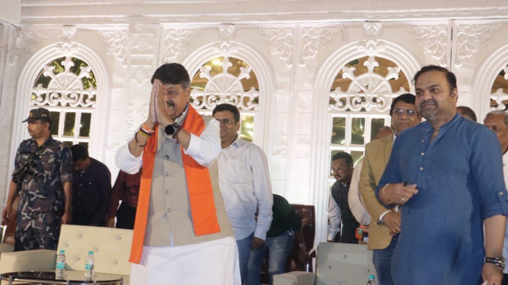 Kailash Vijayvargiya and Dr. Ketan Mohitkar at Manthan Diwali Milan