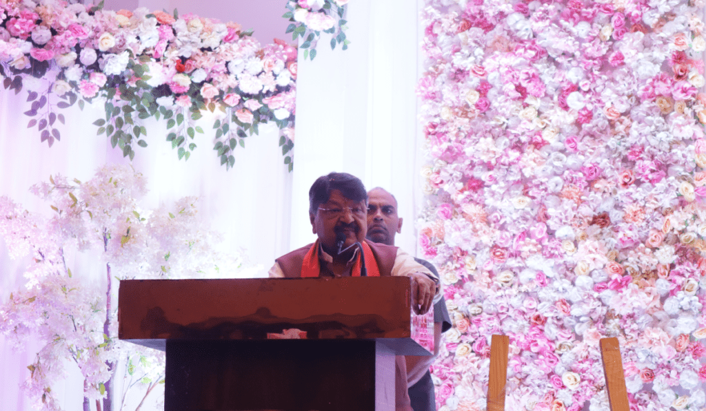 Kailash Vijayvargiya Emphasizes the Power of the Vote