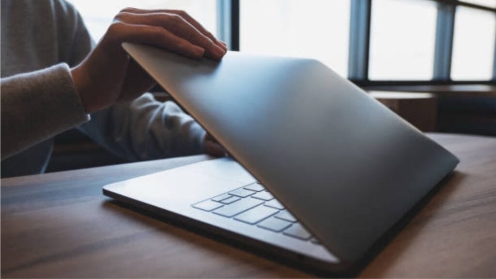 Gurgaon startup employee incident