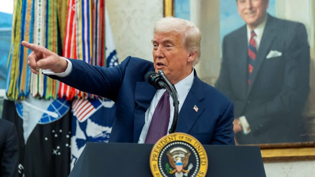 आवेदकों