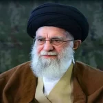 खामेनेई की मौत के बाद भारत क्यों साधे हुए है चुप्पी