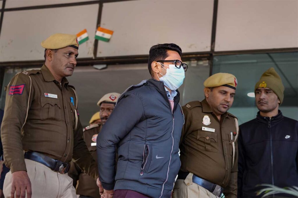 फायरिंग